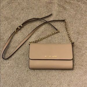 Michael Kors tan crossbody